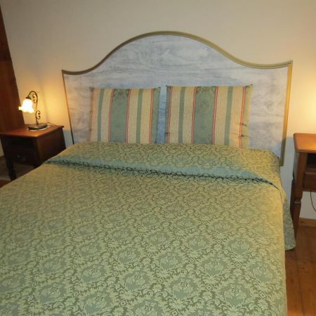 Agriturismo Borgo Del Papa Badia  Ngoại thất bức ảnh