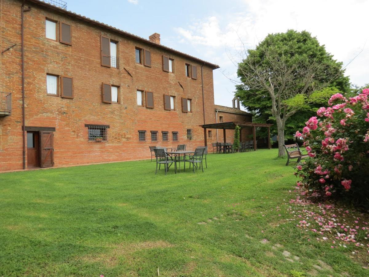 Agriturismo Borgo Del Papa Badia  Ngoại thất bức ảnh