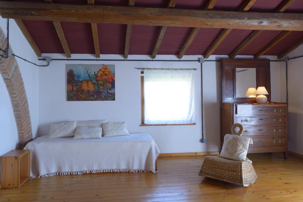 Agriturismo Borgo Del Papa Badia  Ngoại thất bức ảnh