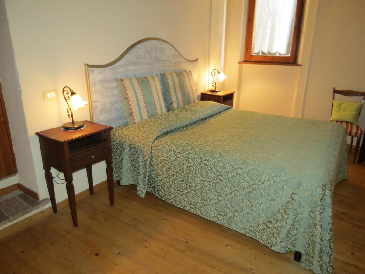 Agriturismo Borgo Del Papa Badia  Ngoại thất bức ảnh