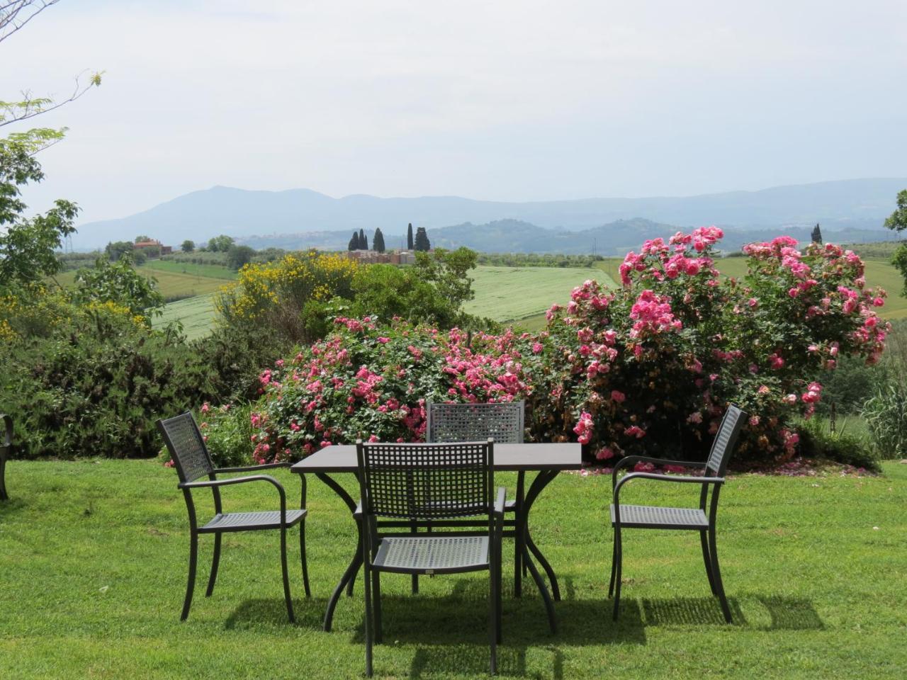 Agriturismo Borgo Del Papa Badia  Ngoại thất bức ảnh